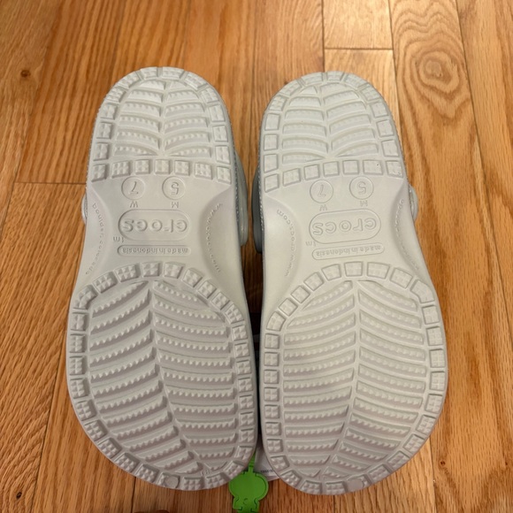 CROCS Classic Glitter Clog - Picture 3 of 13